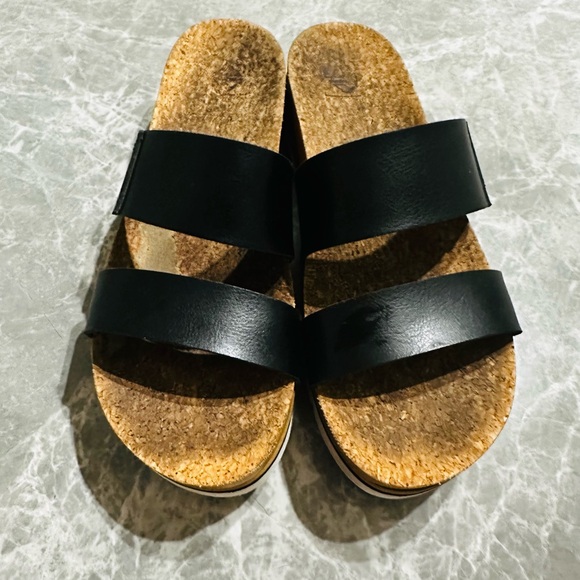 REEF Cushion Vista Hi Womens 10 Slide Sandal Black Double Strap Platform - Picture 1 of 6